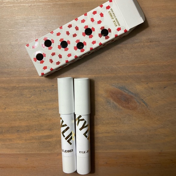 Kylie Cosmetics Sailor Collection - Shadow Stick - Picture 10 of 12